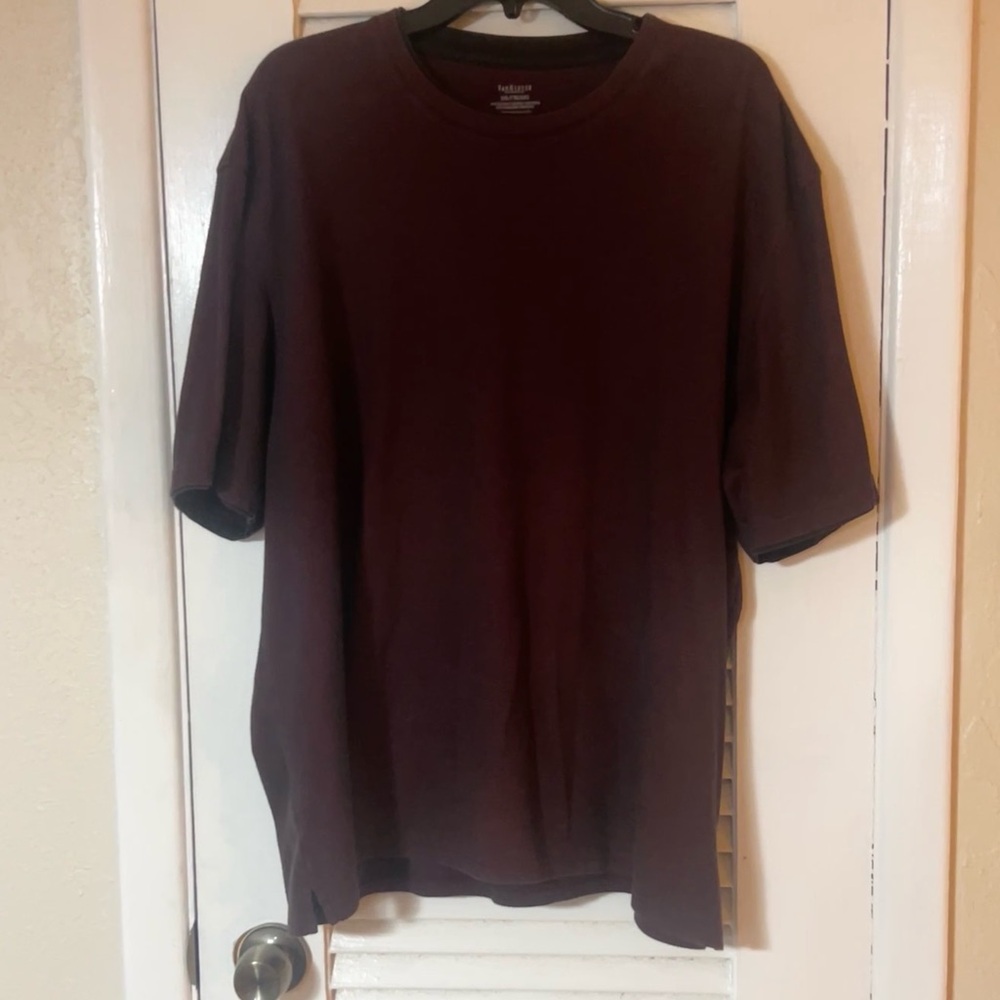 Van Heusen Short Sleeve Tee Maroon with Black Trim